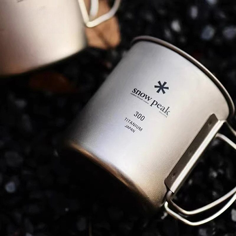 Taza de titanio Snow Peak con  - Camping Cooking Cup reseña y precio